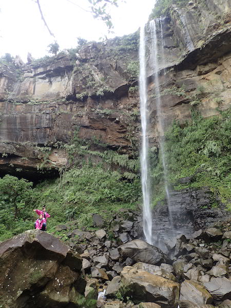 女子旅で賑やかにピナイサーラの滝へ！